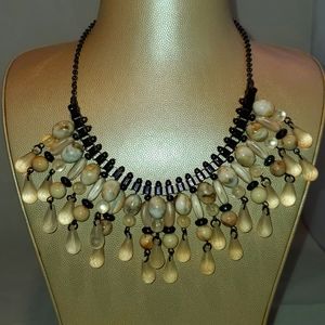 BOHO CHIC‎ BEADED CREAM NECKLACE